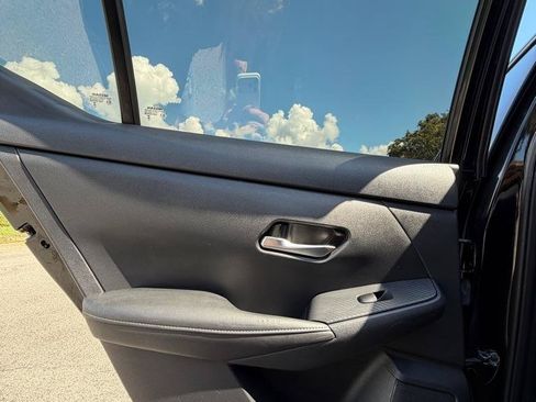 Used 2023 Nissan Sentra SV w/ All-Weather Package FWD image 12