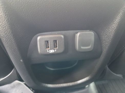 Used 2022 Chevrolet Colorado ZR2 AWD/4WD image 33
