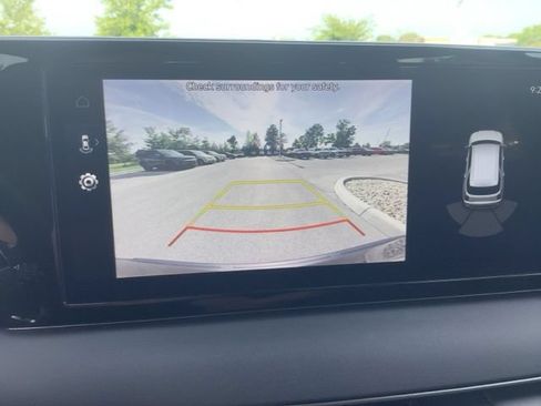 Used 2024 Hyundai Palisade SEL FWD image 13