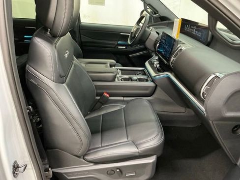 New 2026 Ford Expedition Max Platinum w/ Stealth Appearance Package image 22