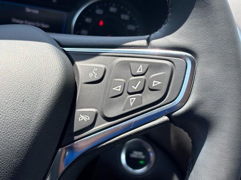 Used 2024 Chevrolet Equinox LT AWD/4WD image 18