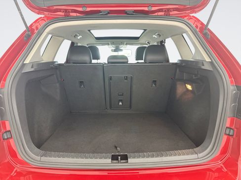Used 2022 Volkswagen Taos SEL image 19