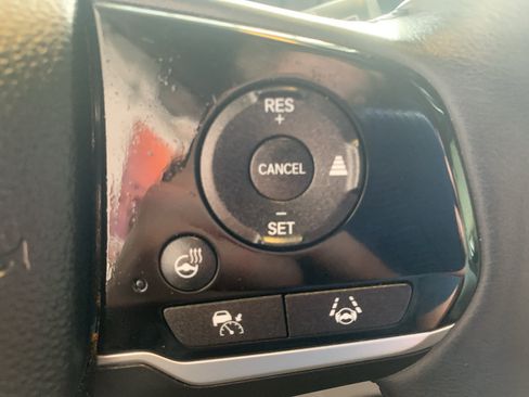 Used 2024 Honda Odyssey Elite image 25