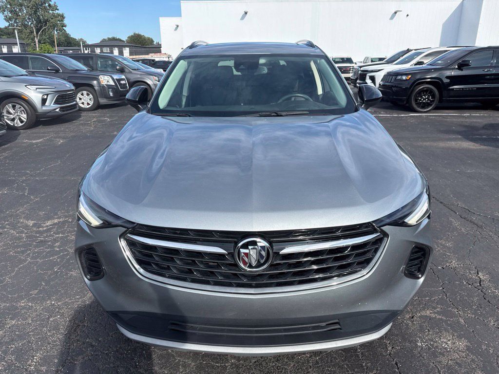 Used 2023 Buick Envision Essence w/ Sport Touring Package AWD/4WD image 3