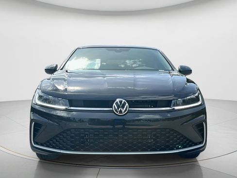 New 2026 Volkswagen Jetta SE FWD image 8
