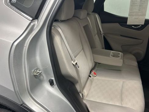Used 2019 Nissan Rogue Sport SV w/ Technology Package FWD image 23