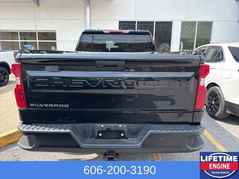 Used 2023 Chevrolet Silverado 1500 W/T w/ WT Value Package image 9