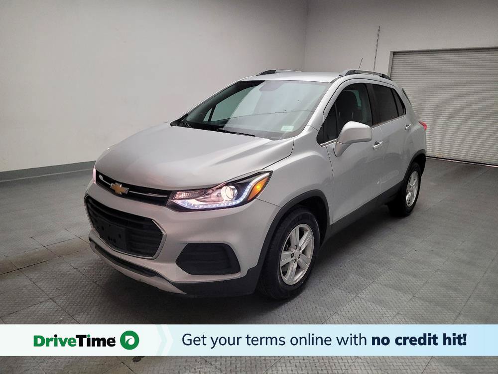 Used 2020 Chevrolet Trax LT FWD image 1