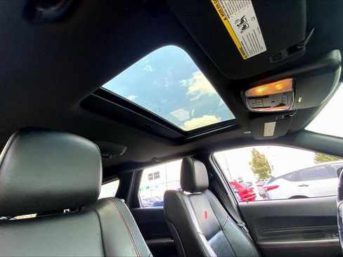 Used 2023 Dodge Durango R/T image 13