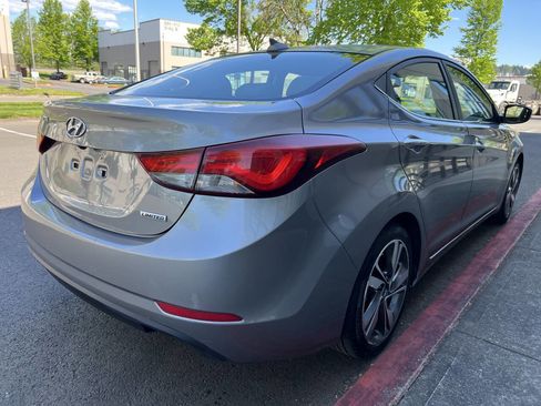Used 2014 Hyundai Elantra Limited FWD image 3