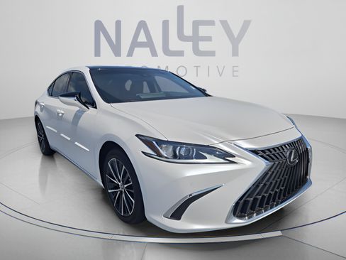 Used 2023 Lexus ES 350 w/ Premium Package FWD image 7
