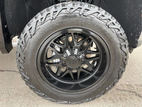 Used 2021 Chevrolet Silverado 1500 LT image 10