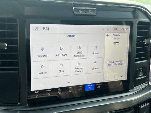 New 2025 Ford F250 Lariat w/ Black Appearance Package image 18