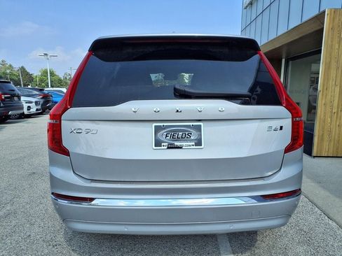 Used 2023 Volvo XC90 B6 Plus w/ Protection Package Premier AWD/4WD image 5