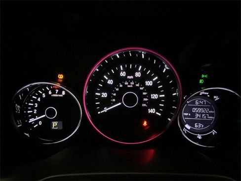 Used 2021 Honda HR-V Sport image 15