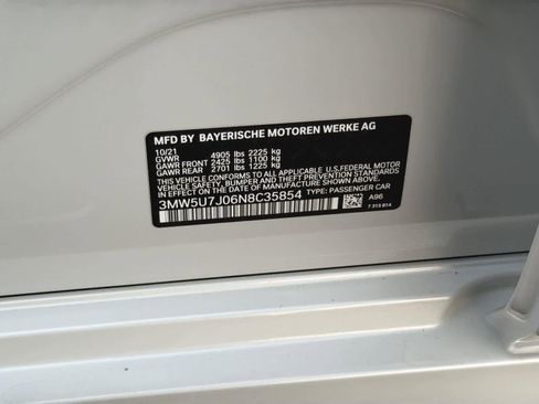 Used 2022 BMW M340i w/ Driving Assistance Package image 9