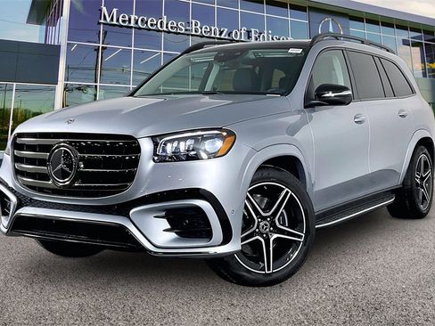 New 2026 Mercedes-Benz GLS 450 4MATIC image 2