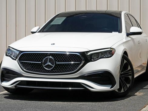 Used 2025 Mercedes-Benz E 350 Sedan w/ Winter Package image 3