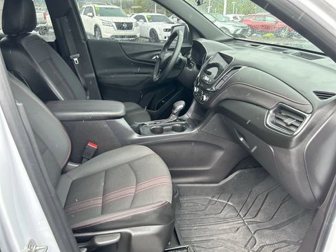 Used 2024 Chevrolet Equinox RS AWD/4WD image 14