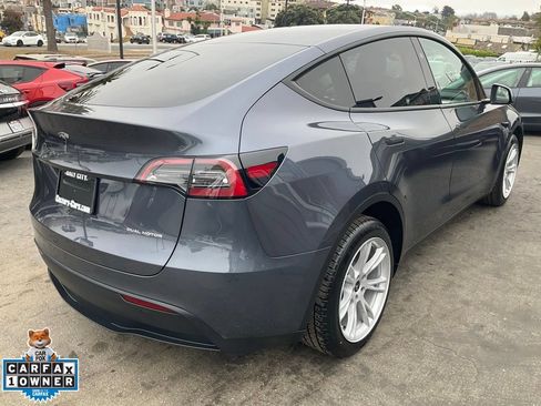 Used 2023 Tesla Model Y Long Range AWD/4WD image 81
