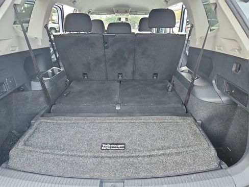 Used 2018 Volkswagen Tiguan S w/ Front Fog Lights Package image 20