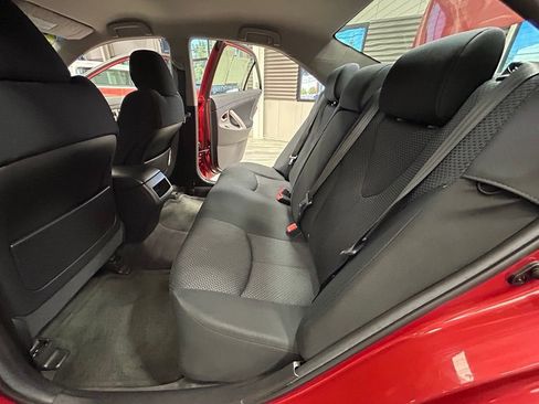 Used 2011 Toyota Camry SE w/ Fleet Convenience Pkg FWD image 48