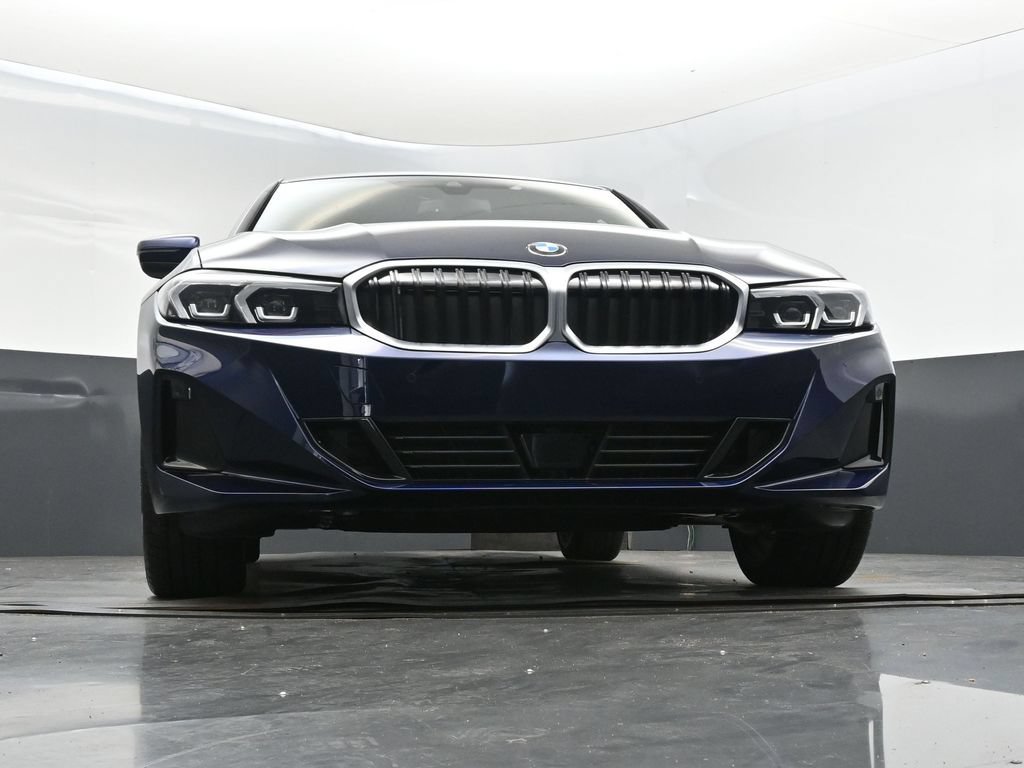Used 2026 BMW 330i Sedan w/ Convenience Package RWD image 45