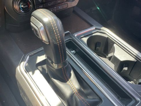 Used 2018 Ford F150 Raptor w/ Equipment Group 802A Luxury image 7