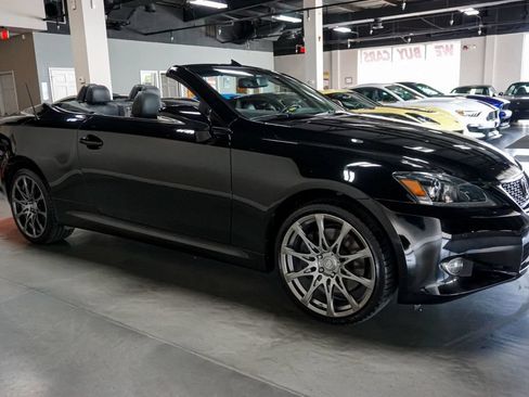 Used 2013 Lexus IS 350C w/ Luxury Pkg RWD image 65