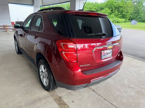 Used 2017 Chevrolet Equinox LT w/ Convenience Package FWD image 10