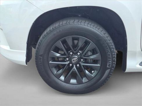 Used 2023 Lexus GX 460 Premium w/ Premium Package AWD/4WD image 22