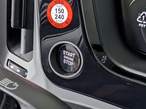 New 2026 Porsche Cayenne Coupe image 36