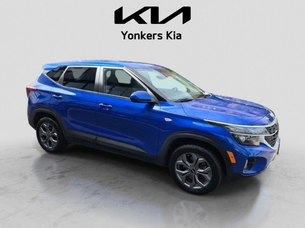 Certified 2024 Kia Seltos LX AWD/4WD image 4
