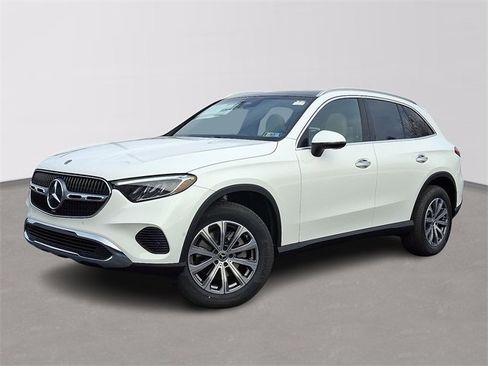New 2026 Mercedes-Benz GLC 300 4MATIC image 1