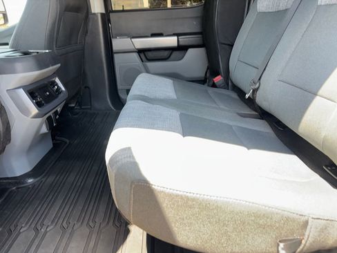 Used 2024 Ford F250 XLT AWD/4WD image 25