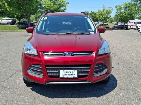 Used 2016 Ford Escape SE w/ SE Leather Comfort Package AWD/4WD image 5