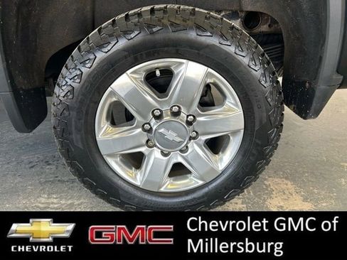 Used 2020 Chevrolet Silverado 2500 LTZ image 10