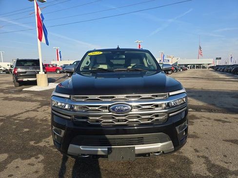 Used 2023 Ford Expedition Max Platinum image 10