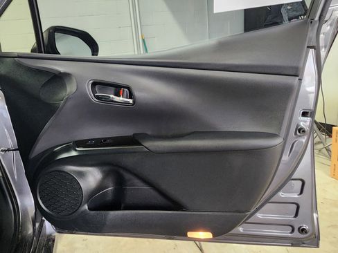 Used 2021 Toyota Prius Prime Limited image 50