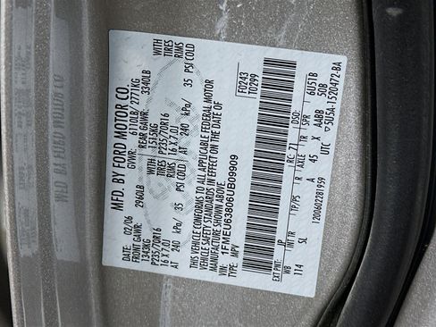 Used 2006 Ford Explorer XLT image 12