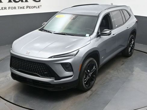 Used 2025 Buick Enclave Sport Touring w/ Super Cruise Package image 47