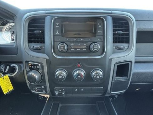 Used 2015 RAM 1500 Express image 21