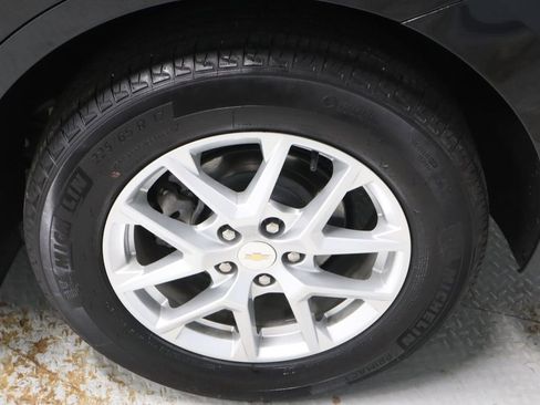 Used 2024 Chevrolet Equinox LS w/ LS Convenience Package FWD image 18