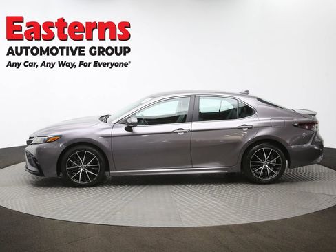 Used 2024 Toyota Camry SE FWD image 58