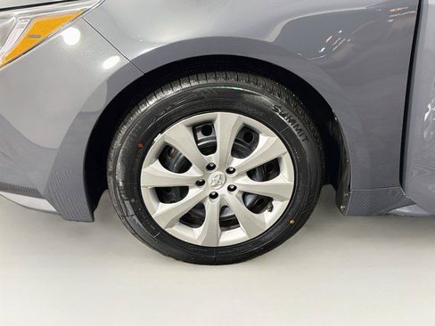 Used 2024 Toyota Corolla LE FWD image 31