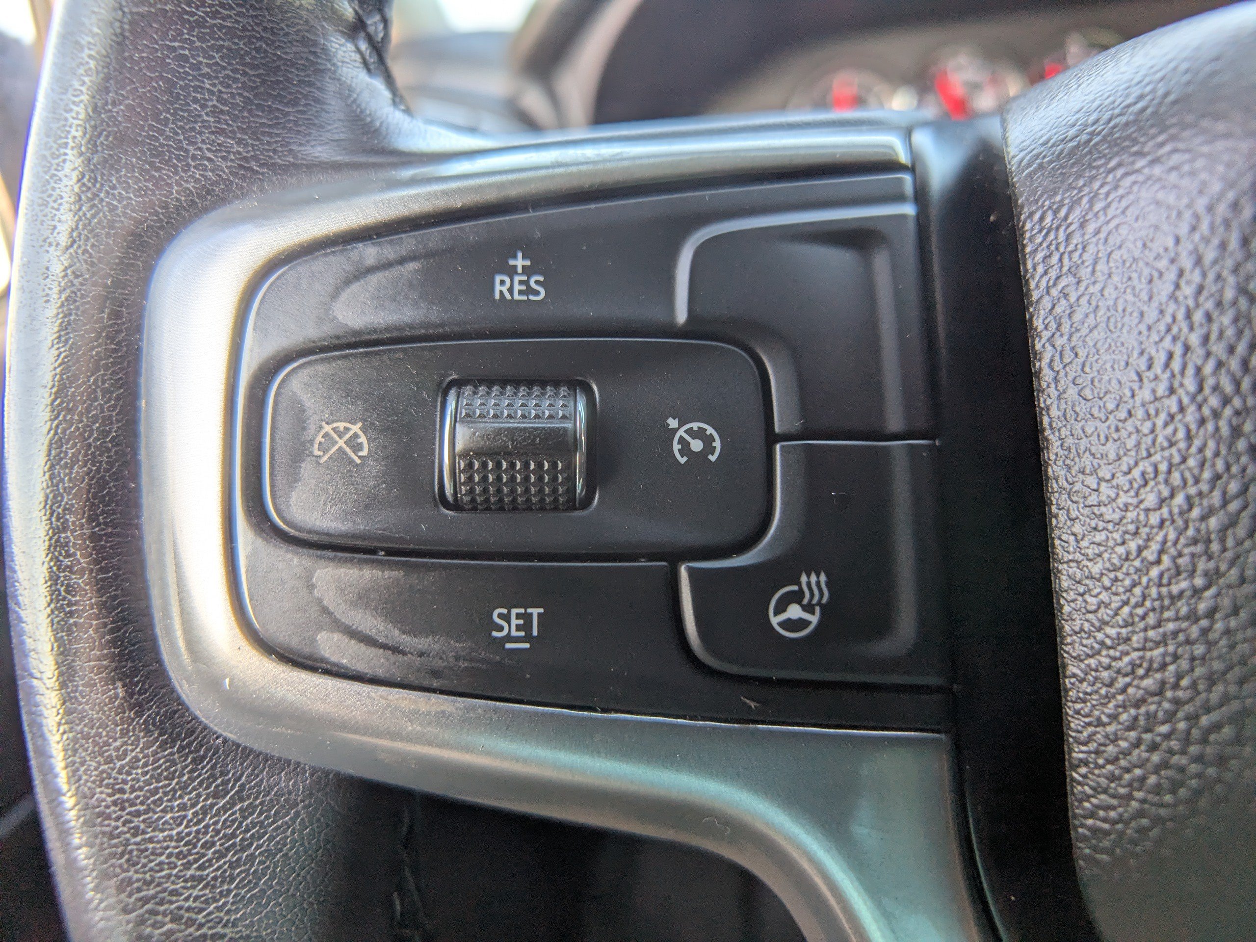 Used 2022 Chevrolet Silverado 1500 RST AWD/4WD image 25