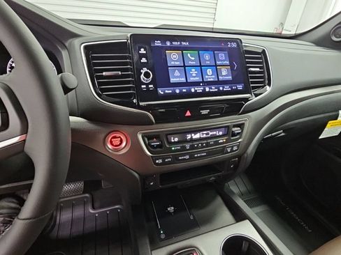 New 2026 Honda Ridgeline RTL image 12