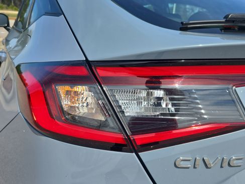 Certified 2022 Honda Civic Sport image 34