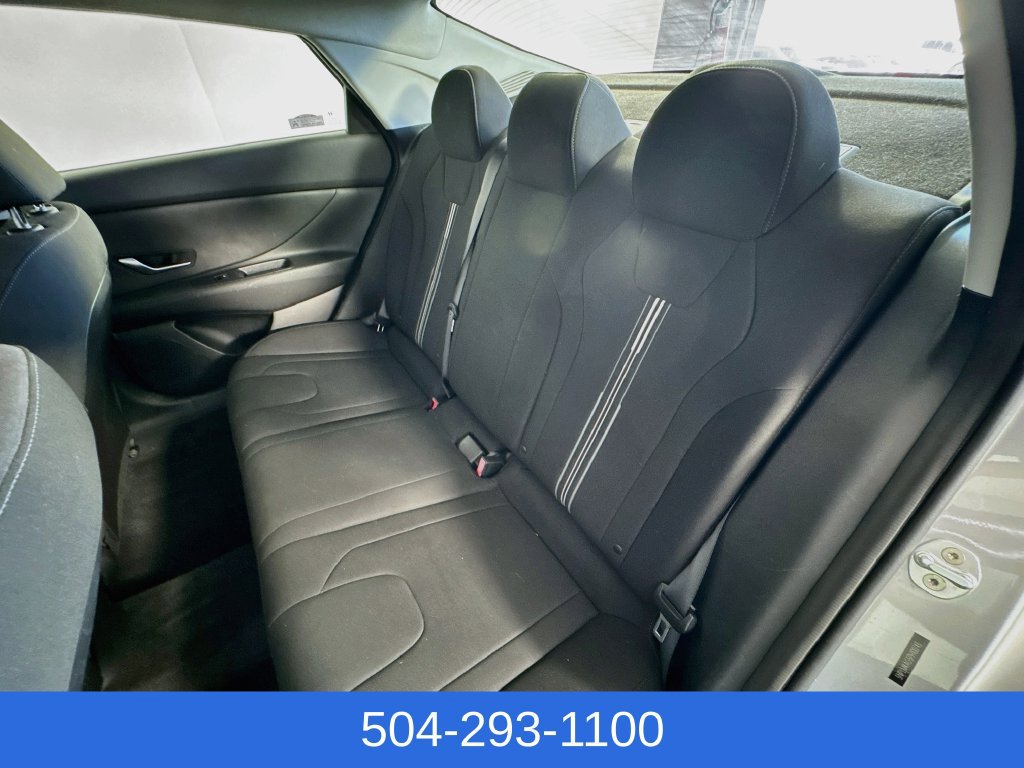 Used 2023 Hyundai Elantra SEL w/ Cargo Package FWD image 24