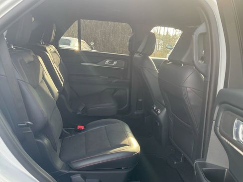 New 2026 Ford Explorer ST image 13